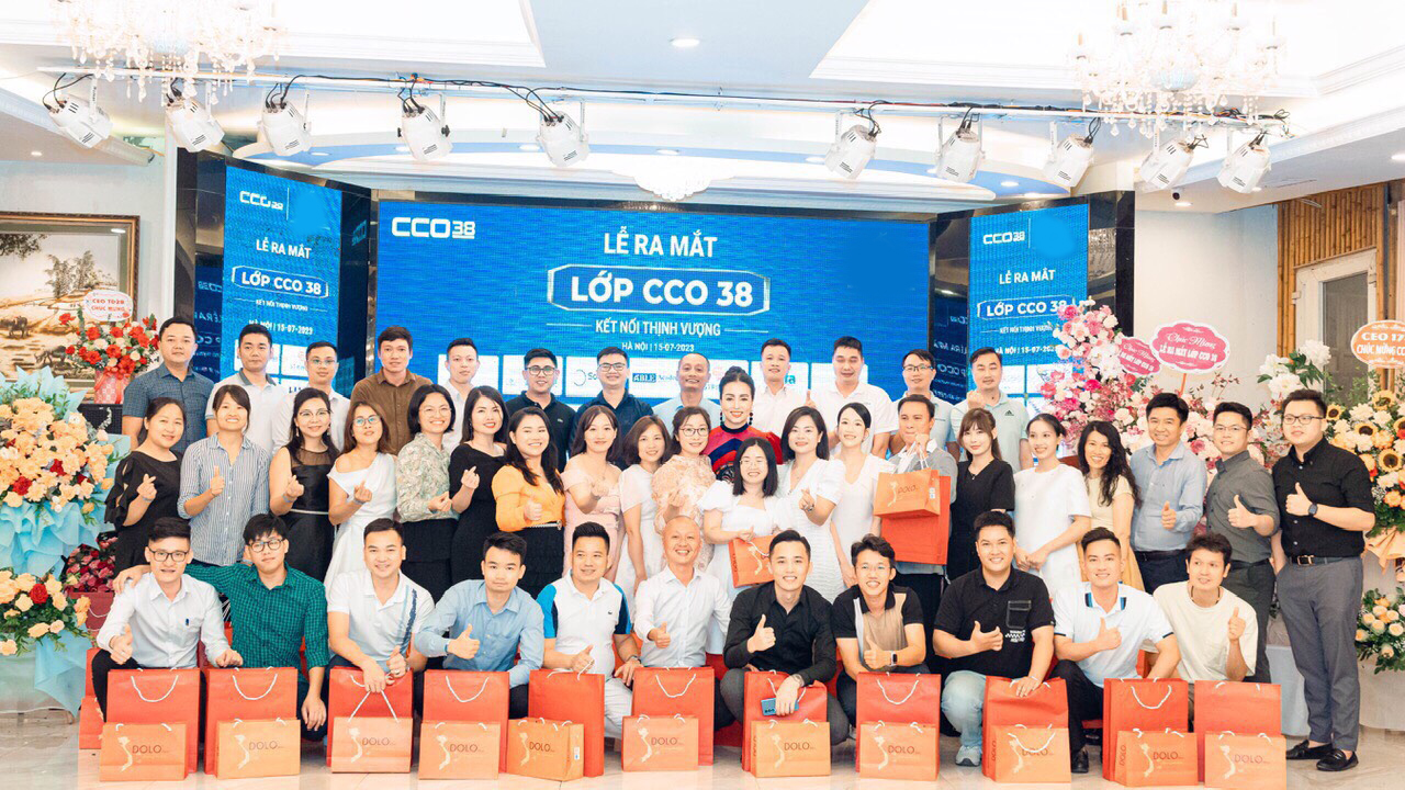 ha-noi-le-ra-mat-lop-cco38