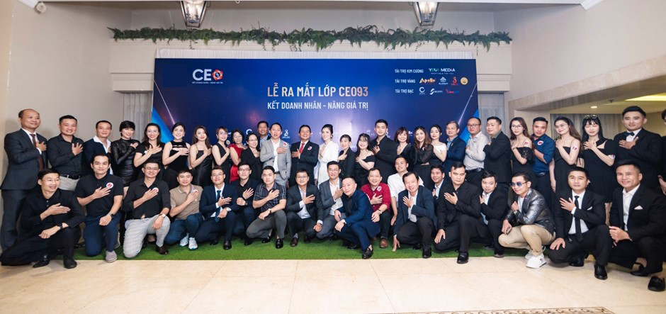 le-ra-mat-lop-ceo-93-hcm-ket-doanh-nhan-nang-gia-tri